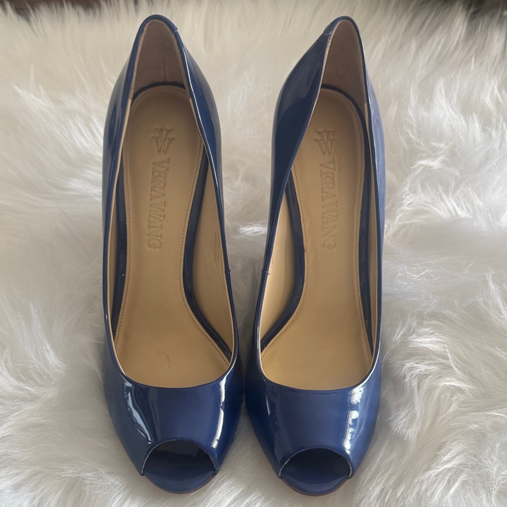 Vera Wang Navy Peep Toe Heels